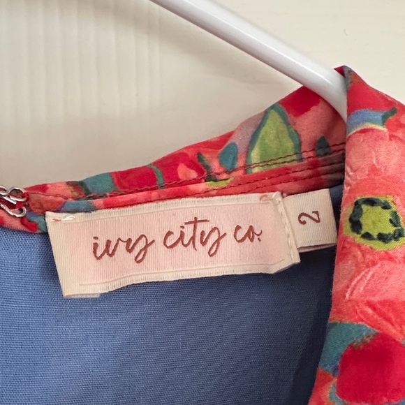 Ivy City Co Sophia Dress in Poppy - Picture 2 of 2